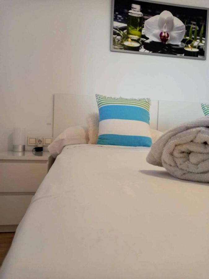 Atico Con Piscina Y Vistas Al Mar Habitat Litoral Lägenhet Málaga Exteriör bild