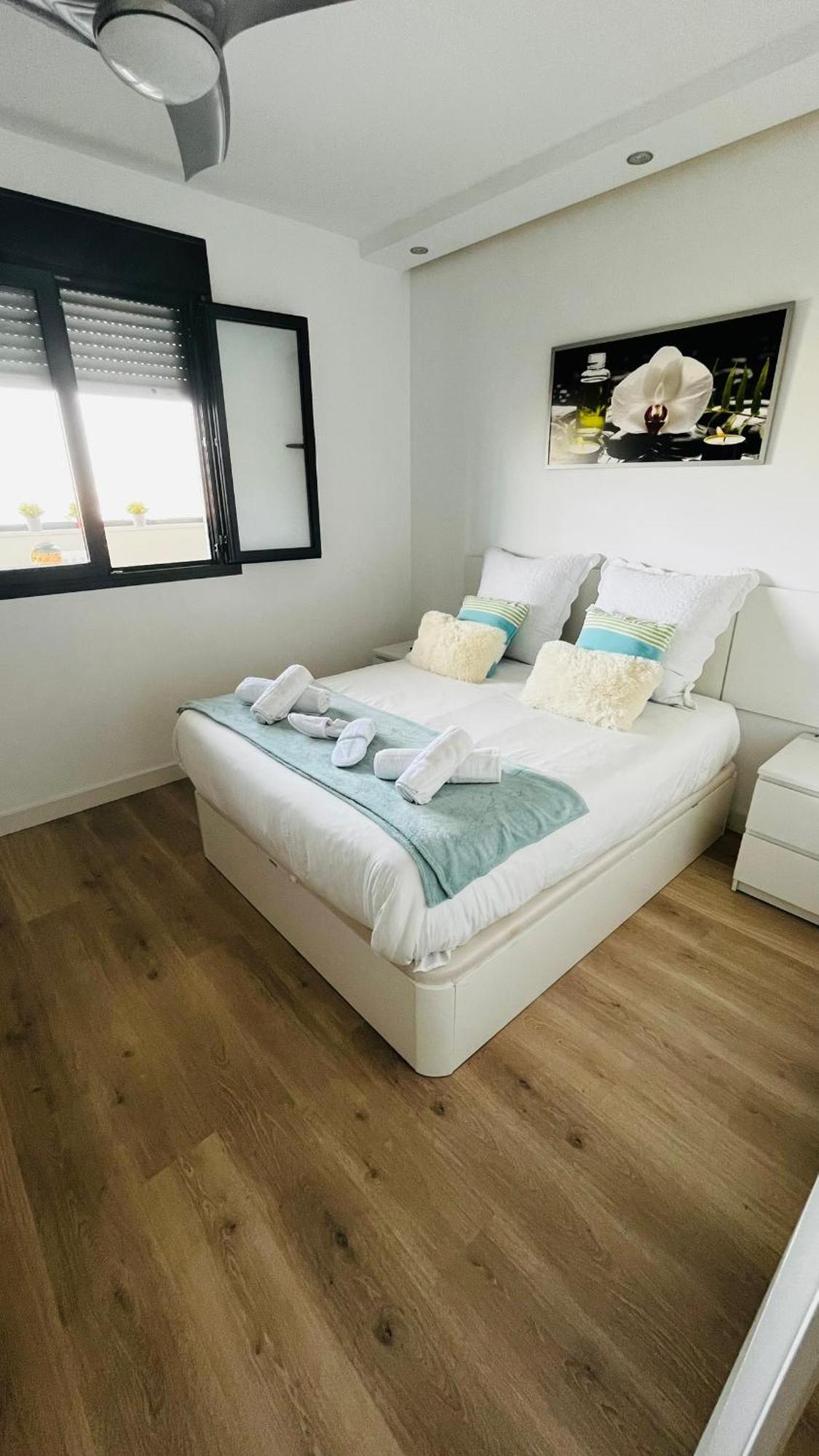 Atico Con Piscina Y Vistas Al Mar Habitat Litoral Lägenhet Málaga Exteriör bild